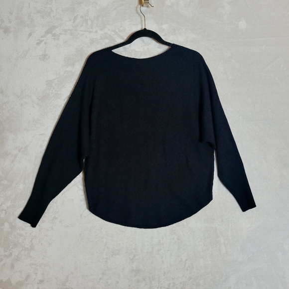 Liquid By Sioni Black And Silver Embellished Paillette Sweater Medium - Picture 6 of 10